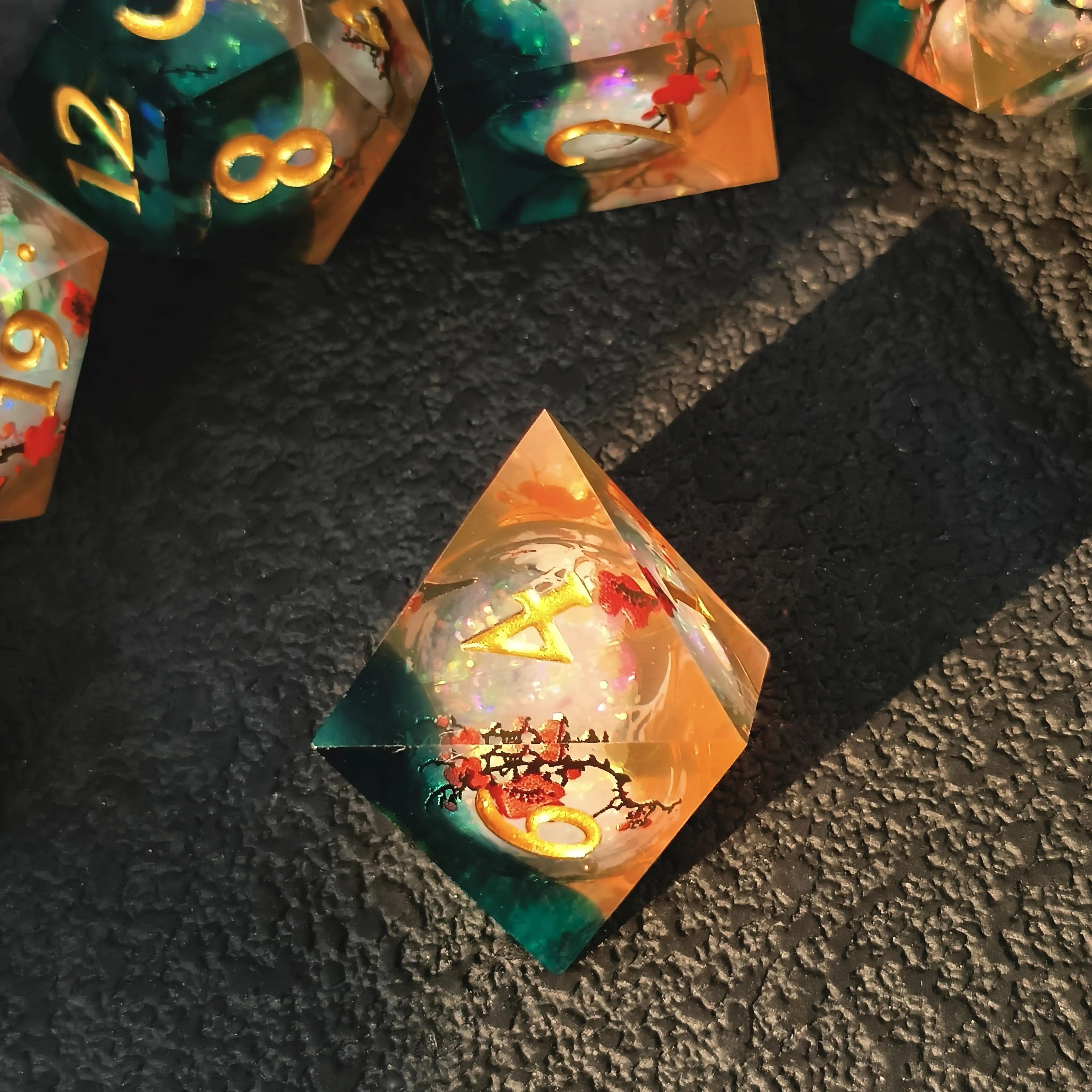 Last Blossom – Clear Sight D&D Dice Set